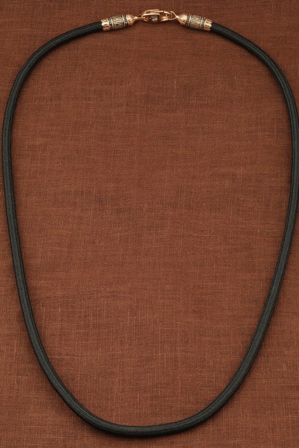 Шнурок шёлковый из золота 585 пробы c шёлковым шнурком