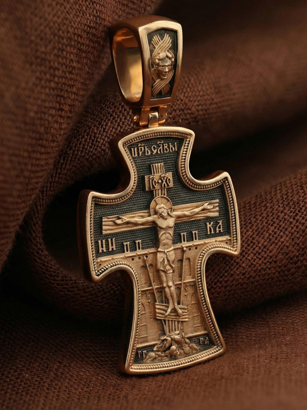 Крест из золота