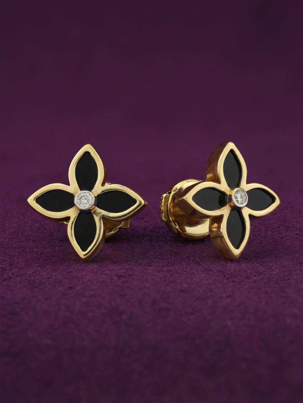 Серьги из лимонного золота c бриллиантами и ониксом