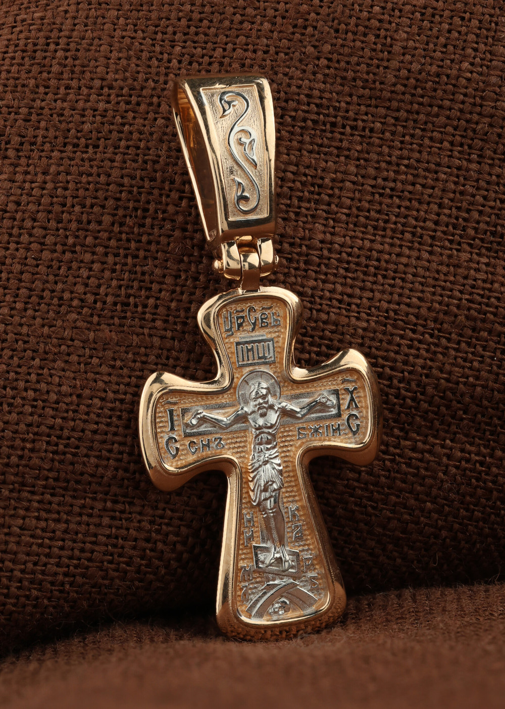 Крест из золота