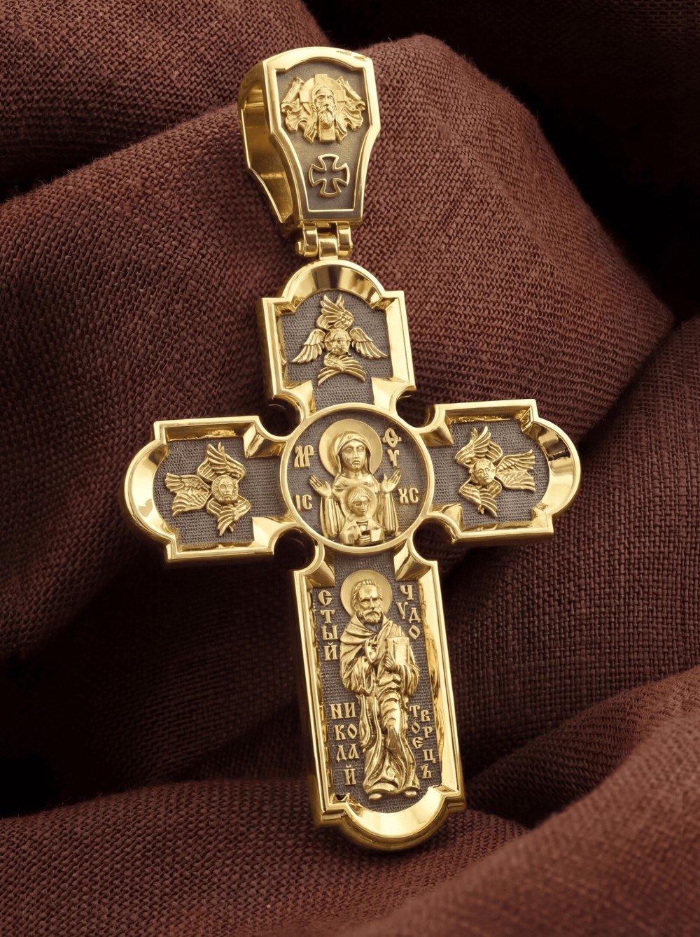 Крест из лимонного золота