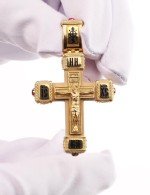Крест из лимонного золота 585 пробы c эмалью, ониксом и деревом груши