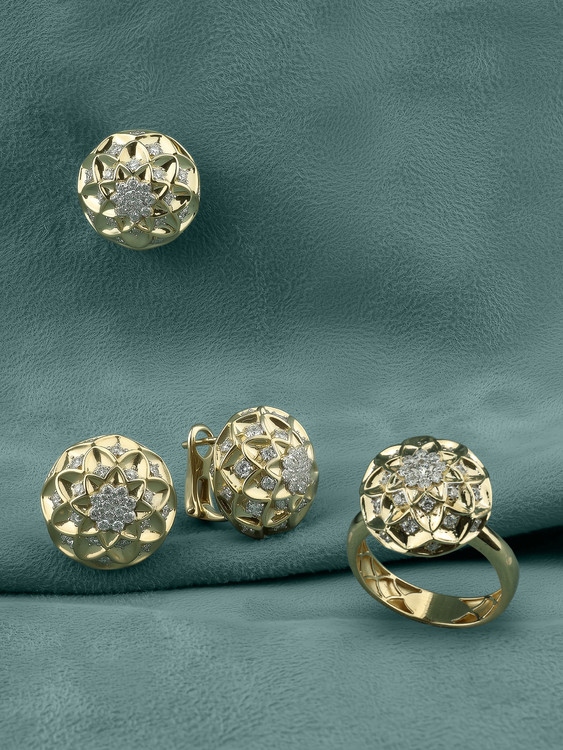 Кольцо из лимонного золота c бриллиантами