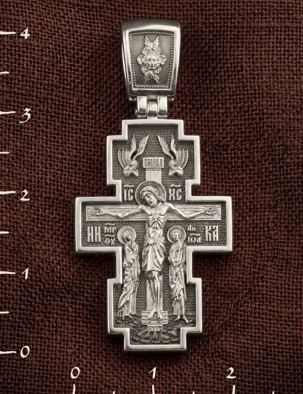 Крест из белого золота 585 пробы