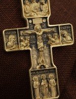 Крест из лимонного золота 585 пробы