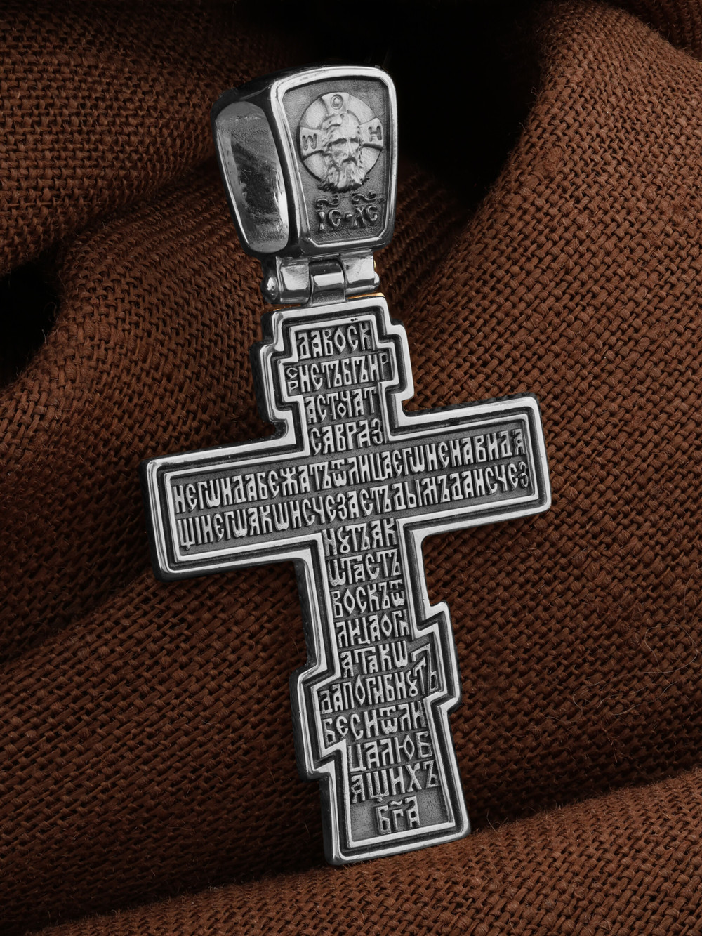 Крест из белого золота