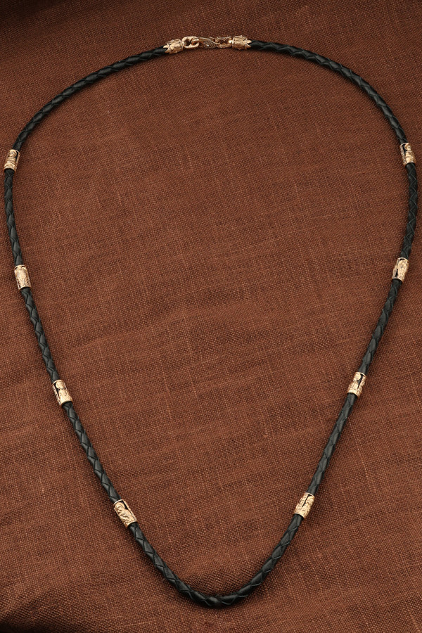 Гайтан из золота c кожаным шнурком