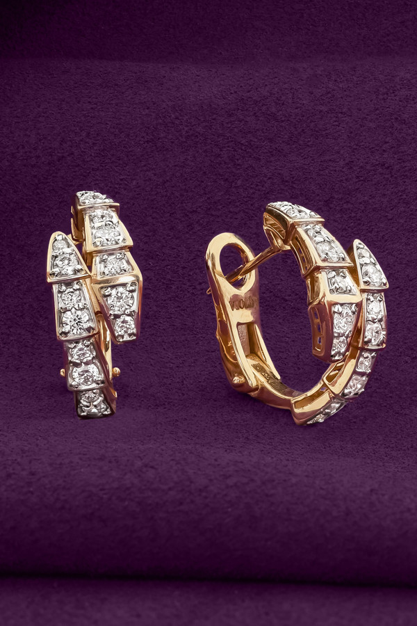 Серьги из золота c бриллиантами