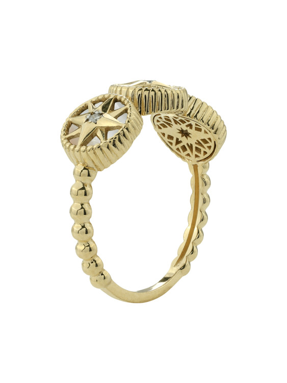 Кольцо из лимонного золота c бриллиантами, ониксом и перламутром