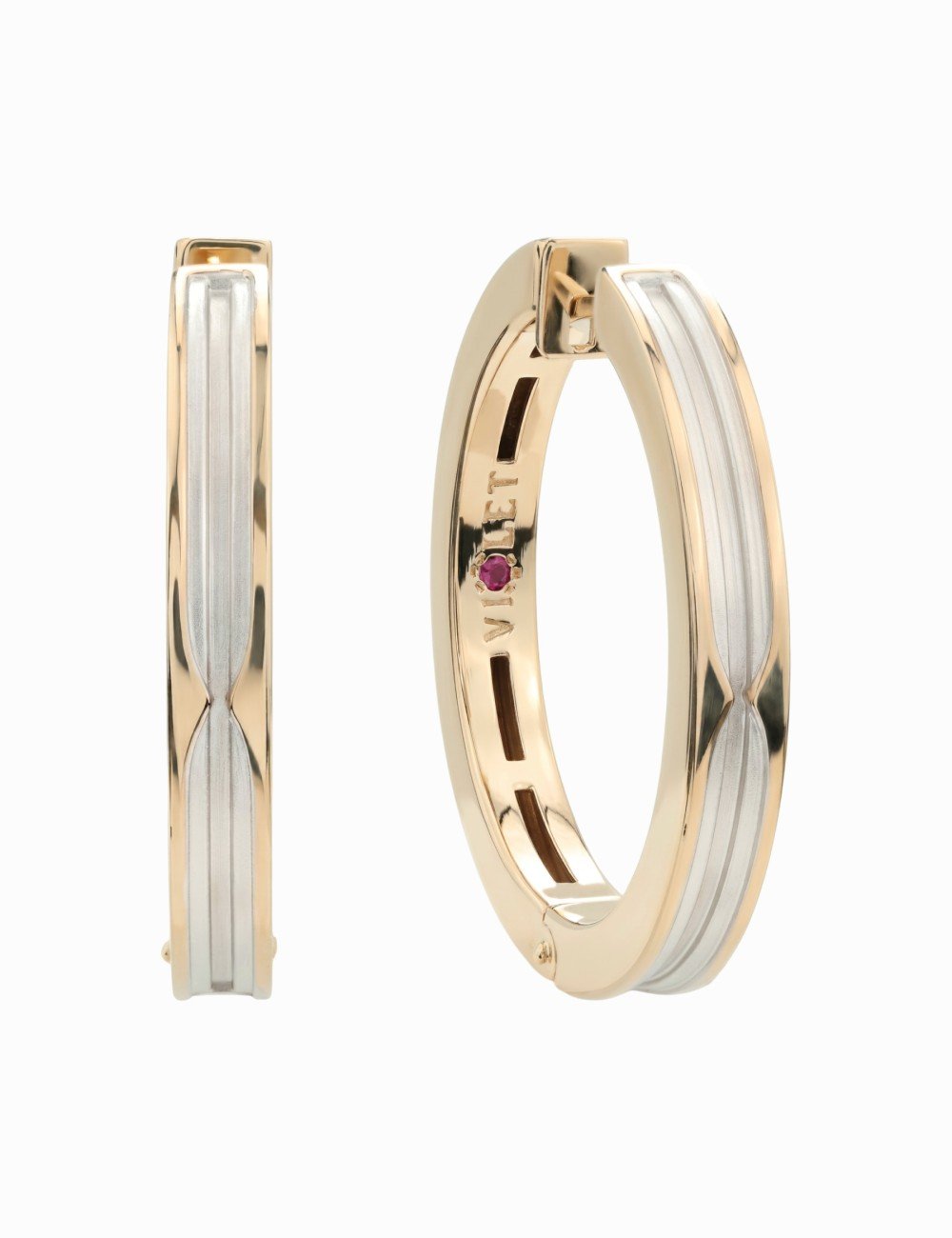 Серьги из золота c рубином