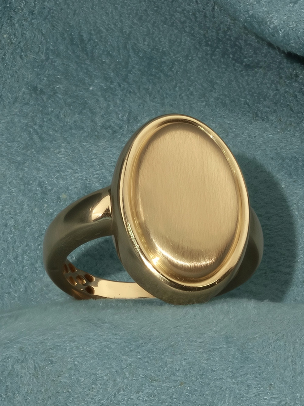 Кольцо из золота