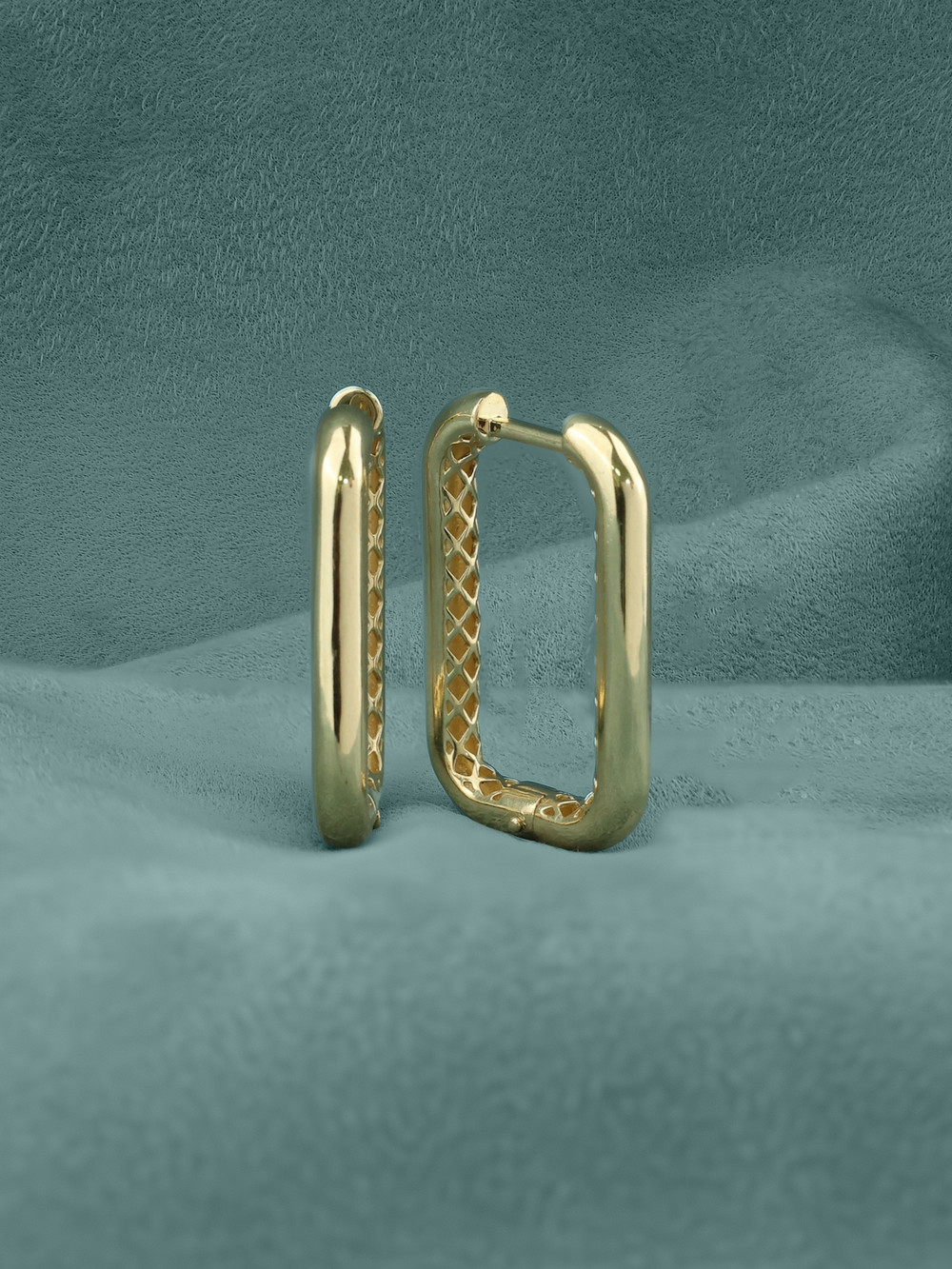 Серьги из лимонного золота