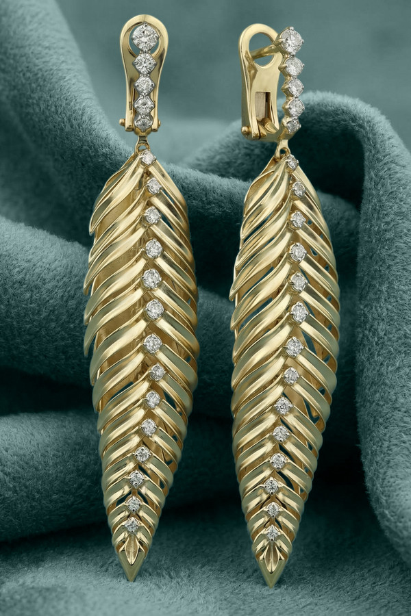 Серьги из лимонного золота c бриллиантами