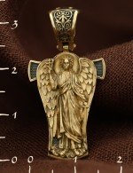 Крест из лимонного золота 585 пробы