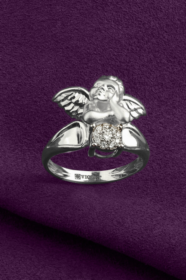 Кольцо из белого золота c бриллиантами