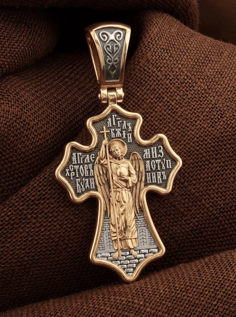Крест из золота