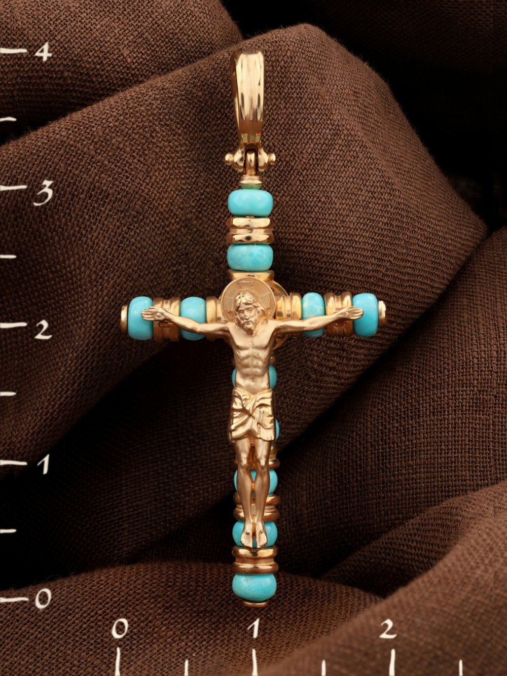 Крест из золота c бирюзой