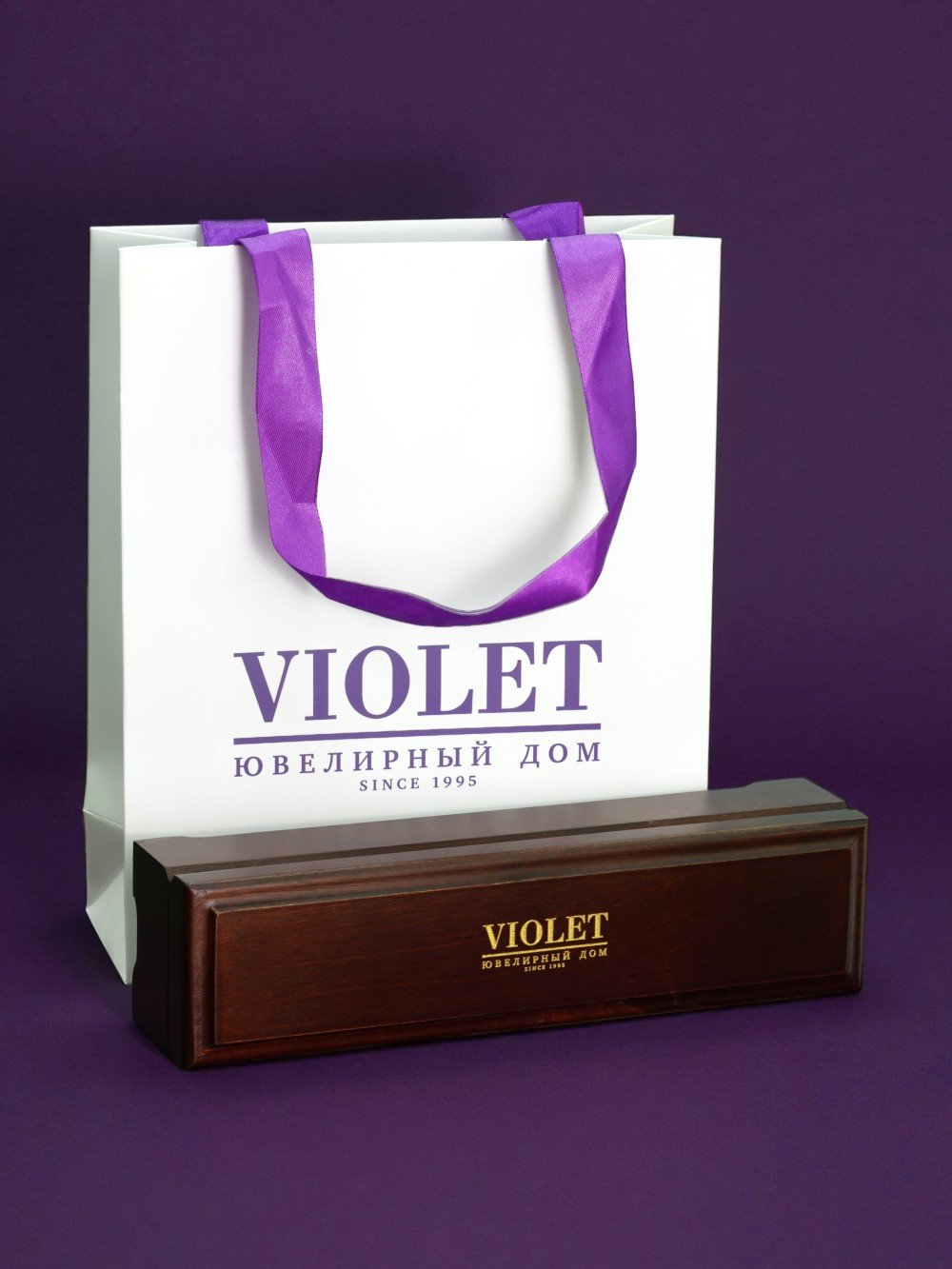 Браслет из лимонного золота c ониксом и перламутром