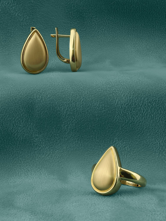 Кольцо из лимонного золота