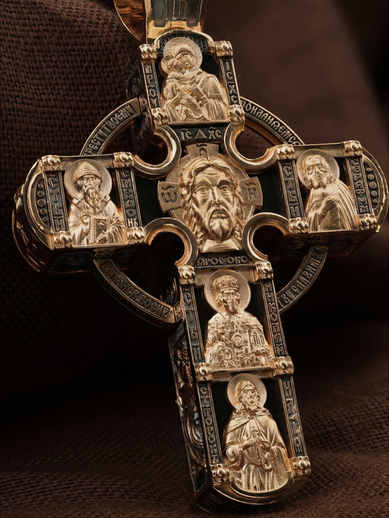 Крест из золота c эбеновым деревом