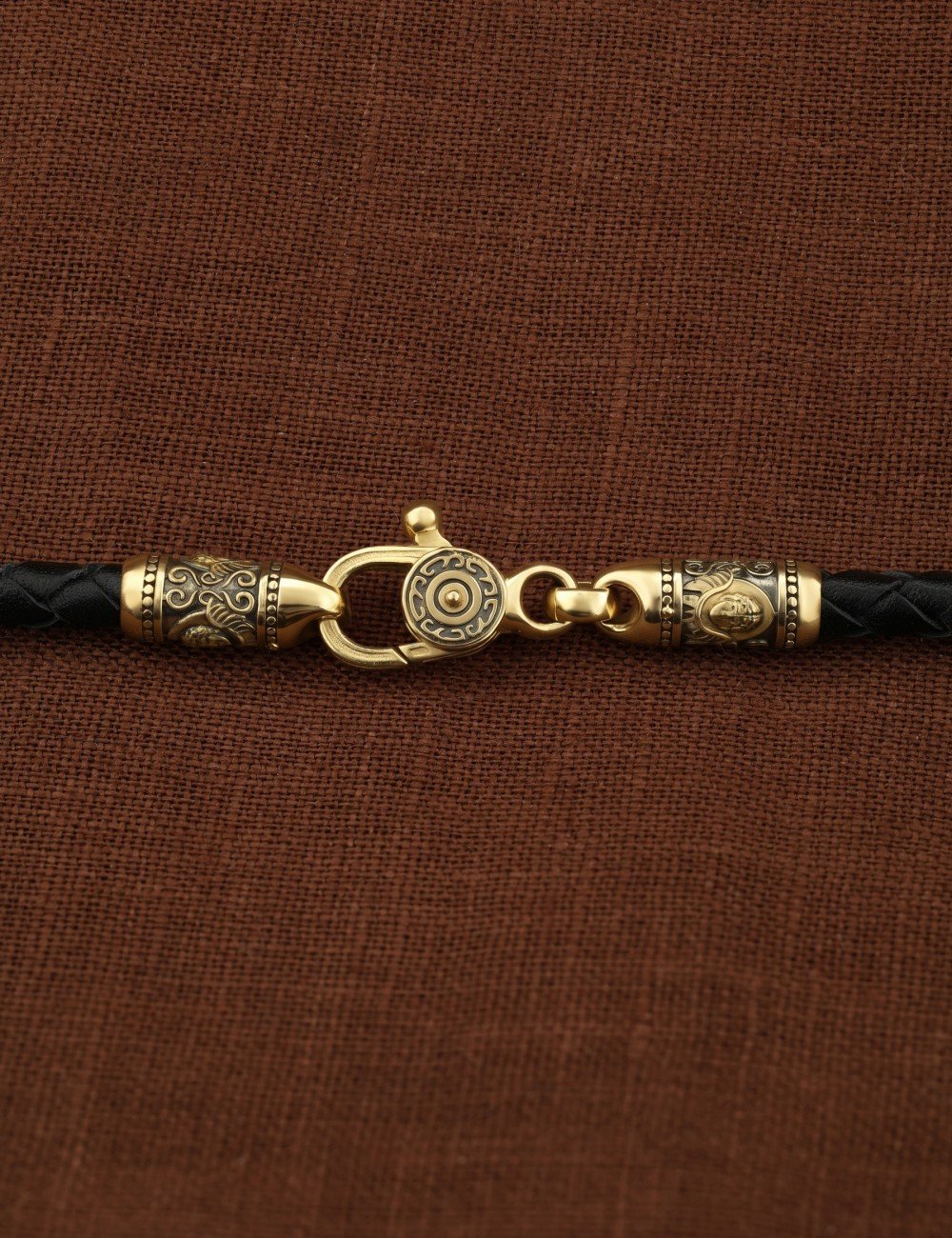 Гайтан из лимонного золота c кожаным шнурком