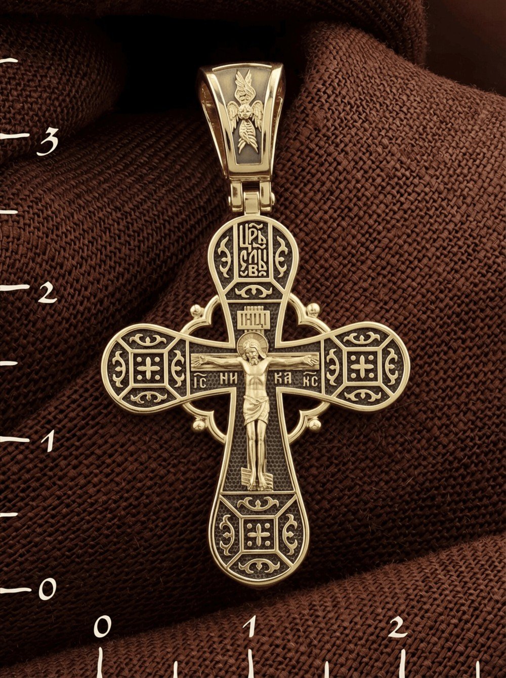 Крест из лимонного золота