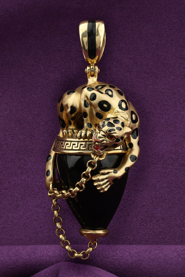 Подвеска из лимонного золота c эмалью и ониксом