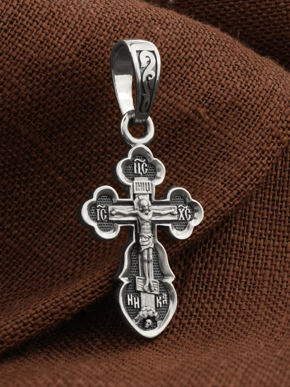 Крест из белого золота