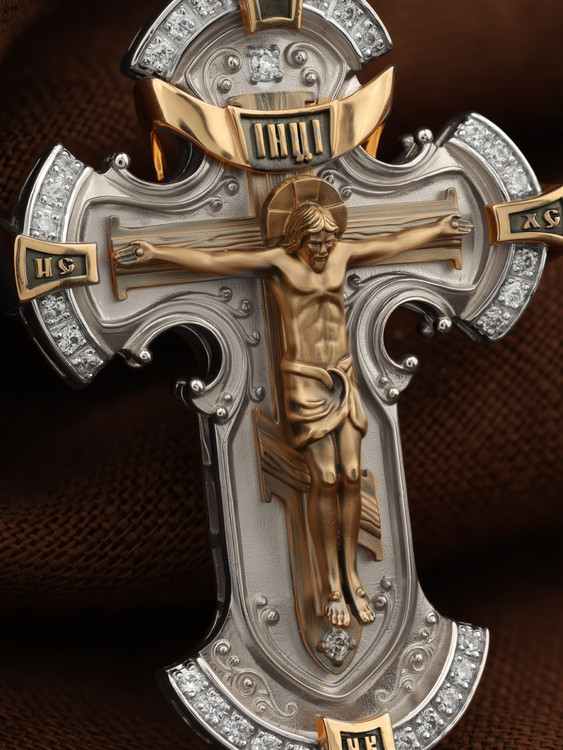 Крест из белого золота c бриллиантами