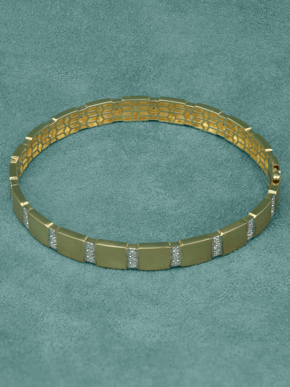 Браслет из лимонного золота c бриллиантами