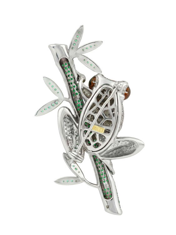 Брошь из белого золота c эмалью, фианитом и дымчатым кварцем